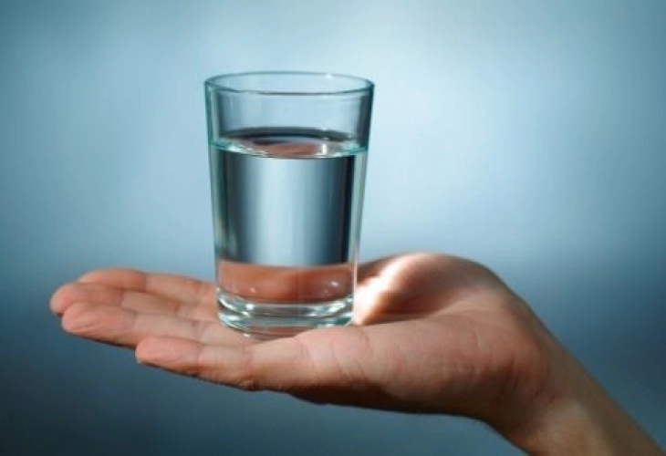 Uji në Shkup i sigurt për pije dhe me cilësi të mirë