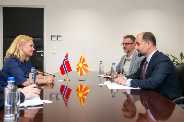 Пристапните преговори една од темите на средбата на министерот Муртезани со норвешката амбасадорка Мелсом