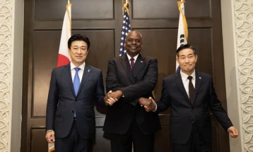 Министрите за одбрана на Јужна Кореја, САД и Јапонија во Токио ќе разговараат за заканите од Северна Кореја