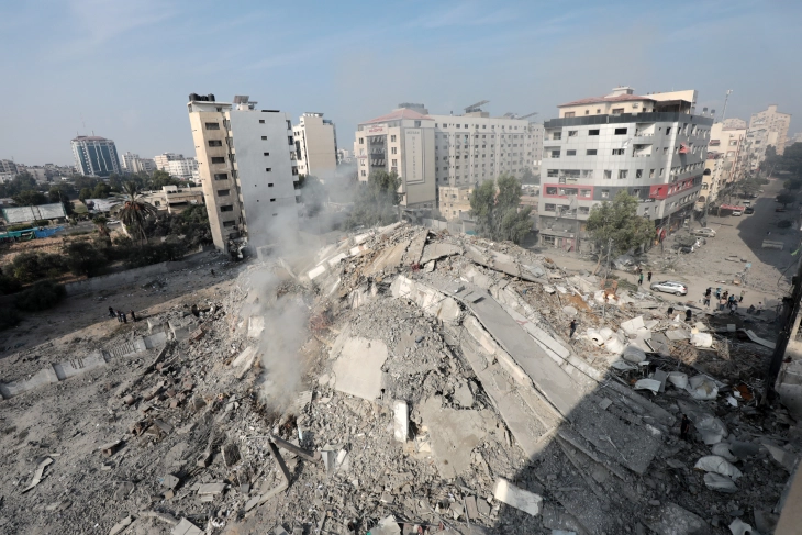 Të paktën 37 palestinezë humbën jetën në bombardimet izraelite në Kan Junis