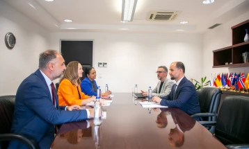 Министерот Муртезани се сретна со претставничката на УСАИД Дајбл