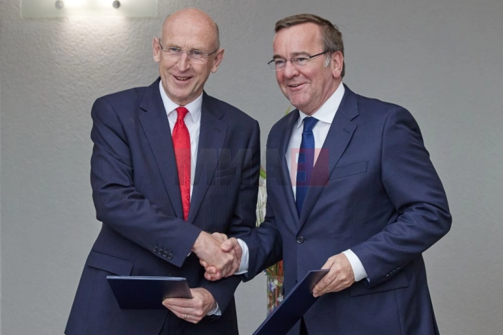 Германија и Велика Британија се договорија за засилена соработка во одбраната