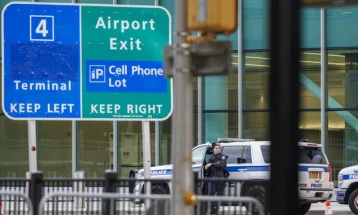 Nëntë persona janë lënduar në zjarrin që shpërtheu në aeroportin XHFK në Nju-Jork