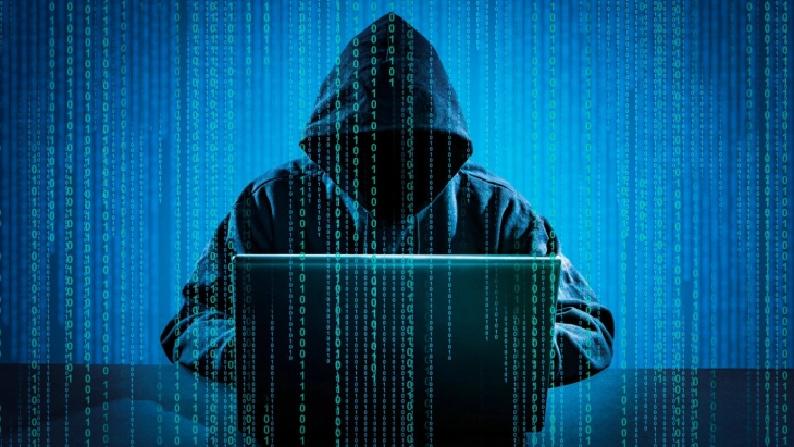 Франција почна голема операција против кибершпионажа
