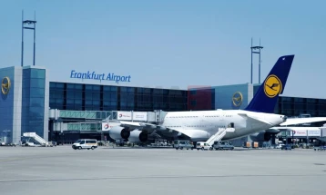 Puna në aeroportin e Frankfurtit ka filluar pjesërisht