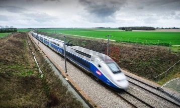 Rrjeti hekurudhor i shpejtësisë së lartë në Francë goditet nga 