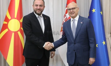 Toshkovski me Vuçeviqin për marrëdhëniet dypalëshe mes Maqedonisë së Veriut dhe Serbisë 