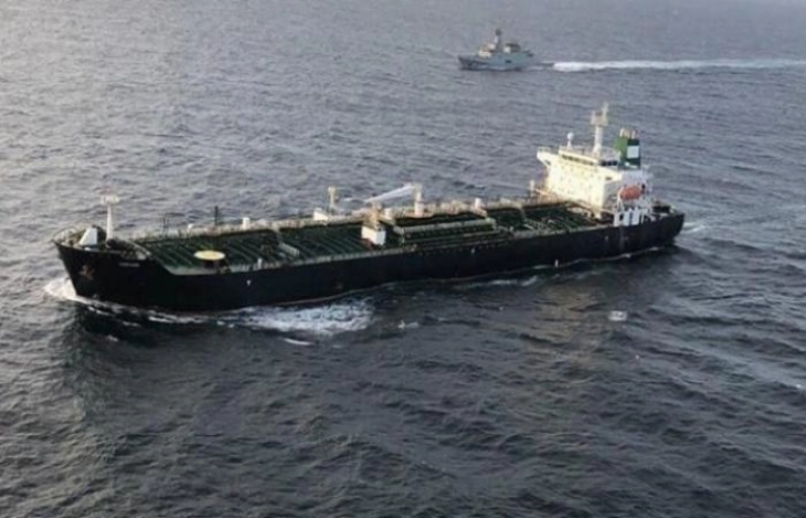 Coastguard says oil leak detected from sunken tanker in Philippines