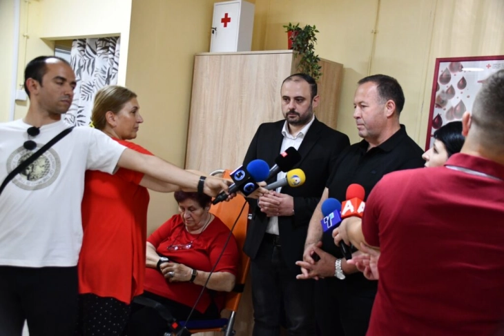 Кисела Вода ги повикува изнемоштените лица да се пријават за бесплатната услуга „Итно Копче”