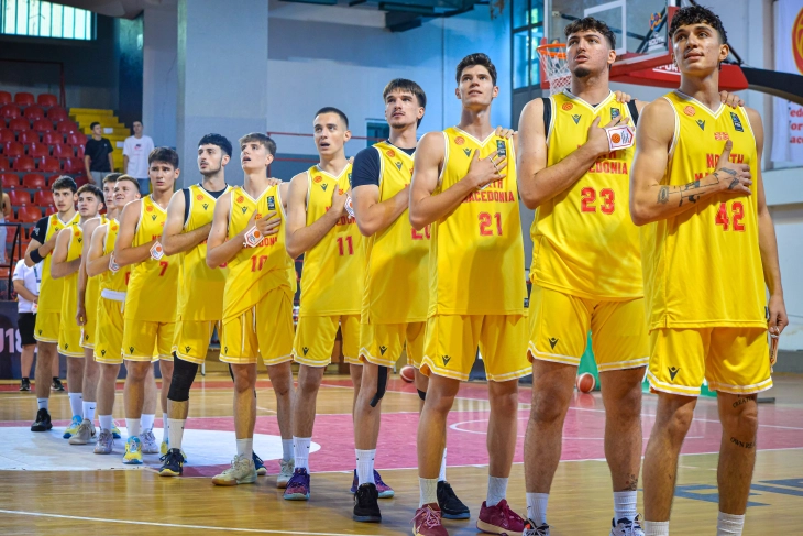 Македонските кошаркари ја совладаа Украина за петта победа во низа на ЕП Б-дивизија