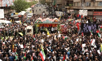 Техеран: Ајатолахот Хамнеи одржа погребна молитва за лидерот на „Хамас“ Исмаил Ханија