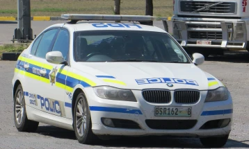 Најмалку шест деца загинаа, а 19 се тешко повредени во сообраќајна несреќа во Јужна Африка