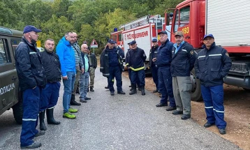 Кризниот штаб на Општина Охрид најави засилен ангажман на луѓе и механизација за справување со пожарите