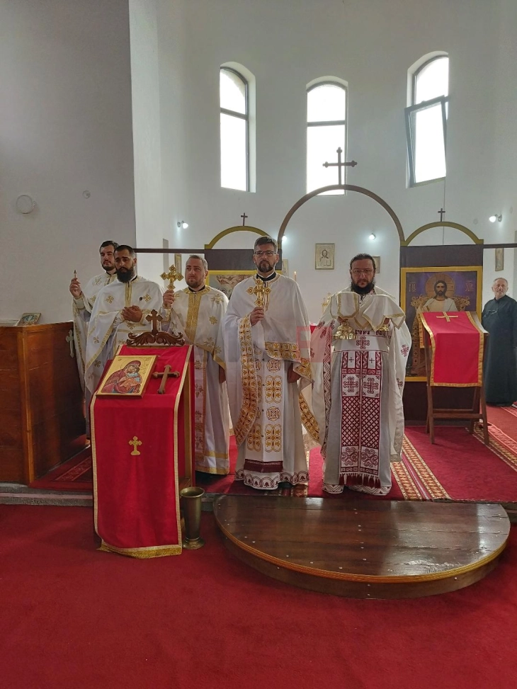 На Илинден во Јабука се одржа прва литургија на македонски јазик во Србија