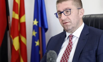 Mickoski: Sjellja e papërgjegjshme e BDI-së është kërcënim për paqen dhe stabilitetin, ndërsa thelbi i kësaj sjelljeje është mbrojtja e kapitalit të fituar në 20 vjet pushtet