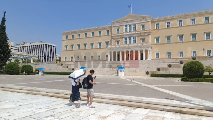 Јули годинава најтопол во Грција во изминатите 64 години