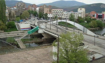КФОР: Одлуката за отворање на мостот на Ибар во Митровица во рамки на дијалогот со посредство на ЕУ