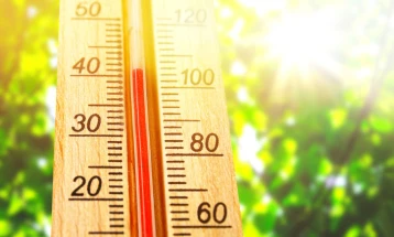 Heatwave continues; high 41°C, UV index 9