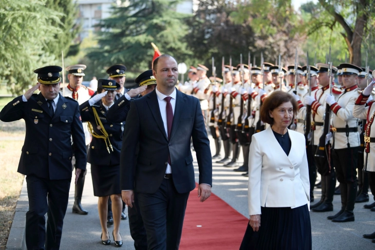 Промоција на нови офицери и подофицери во Воената академија „Генерал Михаило Апостолски“