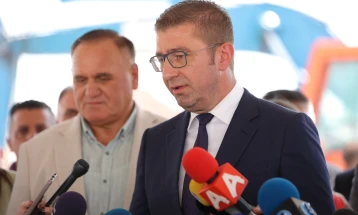 Mickoski: Ka shumë politikë, ndërsa pak bazë për kërkesat e punonjësve