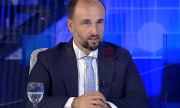 Murtezani: Ndryshimet kushtetuese me efekt të vonuar do të ishin garanci se nuk do të ketë bllokada të reja, korniza e negociatave nuk ndryshon