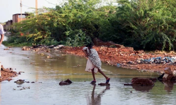 Shpërthen diga në lindje të Sudanit, së paku 30 të vdekur dhe shumë persona të zhdukur