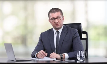 Mickoski: Kushtetuta dhe ligjet duhet të respektohen