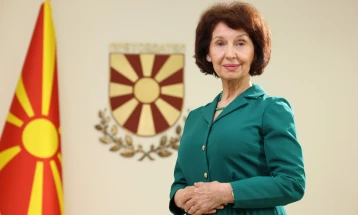 Presidentja Siljanovska Davkova për vizitë në Sofje, takimi i parë me presidentin bullgar, Rumen Radev