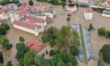 One dead, seven missing as 'apocalypse' floods batter Czech Republic