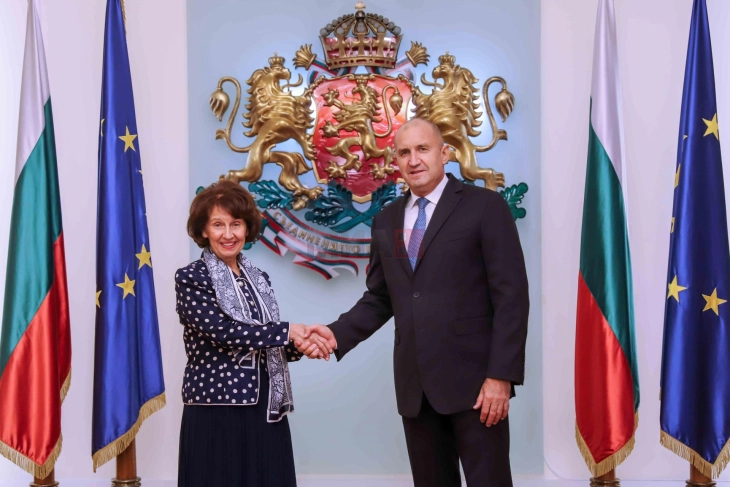 Siljanovska-Davkova after meeting with Radev: Solution within reach if we respect and listen to each other 