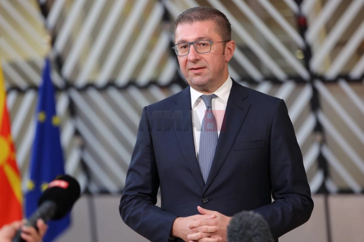 Mickoski nga Brukseli: Procesi i integrimit në BE të bazohet në arritje, dhe jo në çështje bilaterale