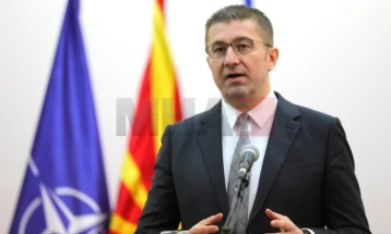 Mickoski: Kjo gjeneratë ka për detyrim t'i korrigjojë gabimet dhe të krijojë të ardhme për të gjitha gjeneratat e ardhshme