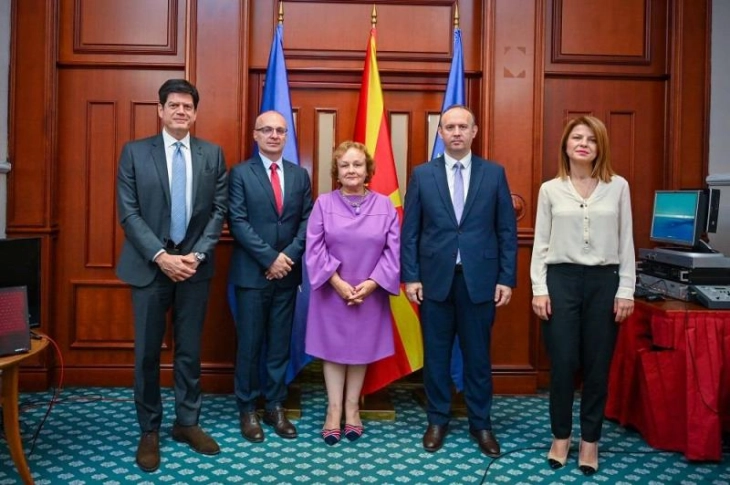 Speaker Gashi, MPs Miloshoski and Lukarevska meet European Court of Auditors representatives