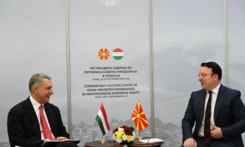 Nikoloski and Lázár discuss Corridor X high-speed rail, Skopje-Budapest connection 