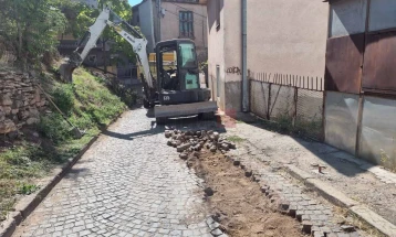 Се реконструира старата водоводна мрежа во штипската населба Стар Конак