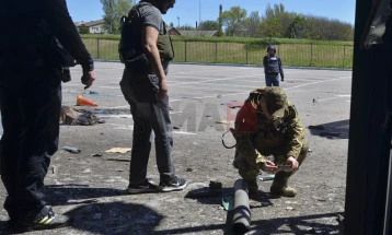 Shtatë persona janë vrarë në një sulm rus ndaj Hersonit në Ukrainë