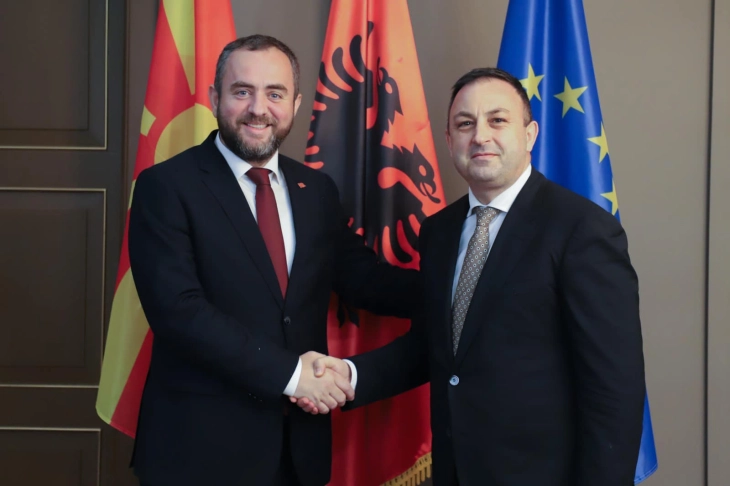 Interior Minister Toshkovski meets Albanian counterpart Hoxha 