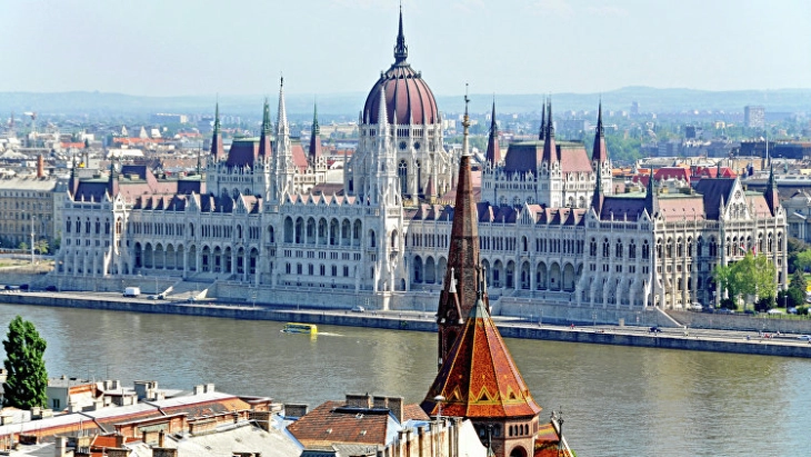 Hungarian loan agreement to be signed in Budapest on October 8