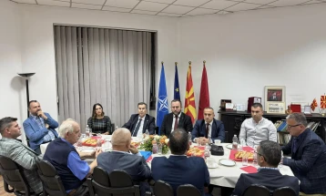 MoI Toshkovski meets Macedonians in Albania