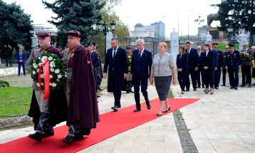 Toshkovski congratulates National Uprising Day