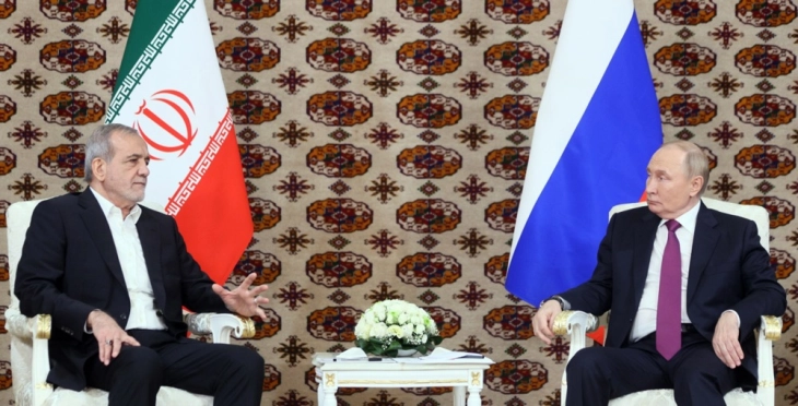 Putin hails bilateral ties at first meeting with Iranian president