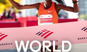 Kenya's Chepngetich breaks women's marathon world record in Chicago