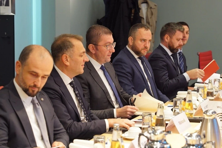 Mickoski presents government's economic priorities before German Chamber of Commerce