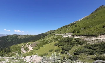 Tribunë për mbrojtjen e biodiversitetit të Malit Sharr