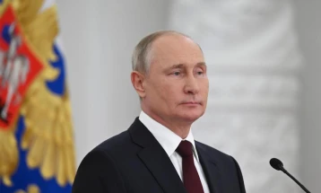 Putin accuses Ukraine of blocking peace talks, claims willingness