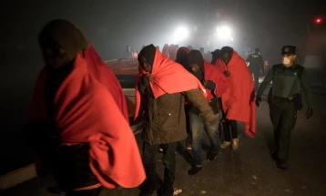 Roja bregdetare në Spanjë shpëton mbi 230 emigrantë pranë ishujve Kanarie