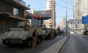 Mediumet libaneze: Izraeli gjatë natës kreu 17 sulme ndaj paralagjeve jugore në Bejrut