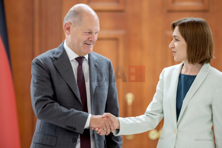 Sholc premtoi mbështetje për Sandun në luftën kundër ndikimit të jashtëm të Moldavisë