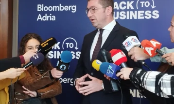 Mickoski e ka lexuar letrën e Ahmetit, thotë se ka ikur koha kur politikanët mund të ndikojnë te gjykatësit