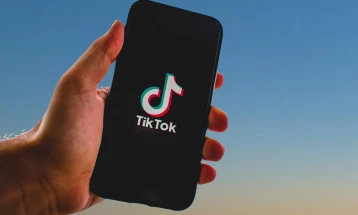 Предизвик на TikTok под сомнение дека ги зголемува самоповредувањата кај децата во Ѓаковица